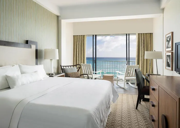 Diamond Oceanfront King Room Mobility or hearing accessible