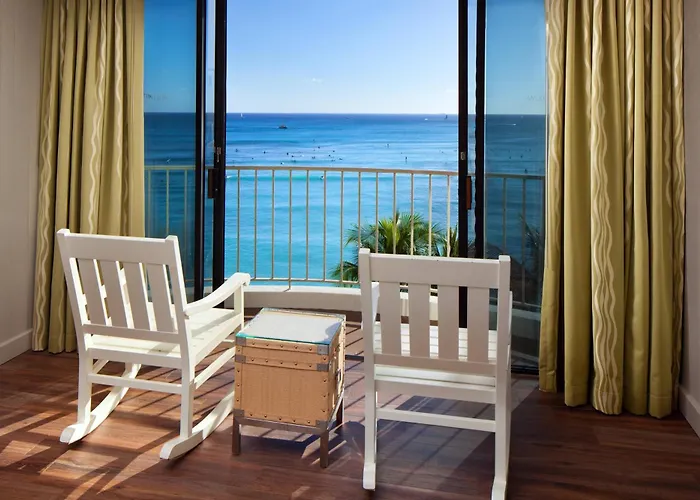 Diamond Oceanfront King Room Mobility or hearing accessible